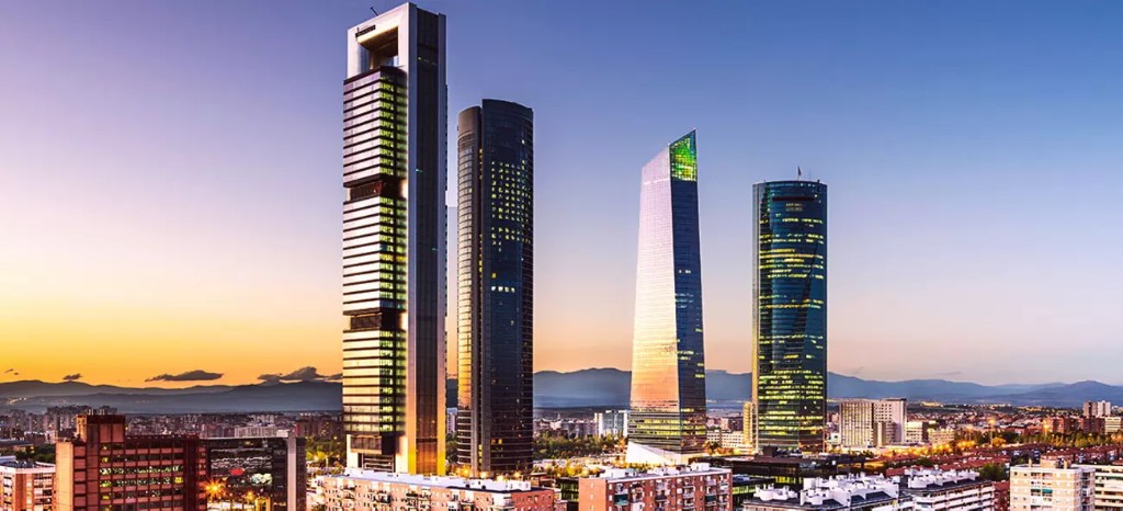 Equipo directivo en reunión